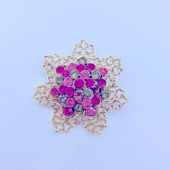 Vintage Gold Tone Rhinestone Flower Brooch - Picture 1 of 5